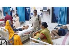 Bihar के Sasaram में मेला झूला गिरा, कई महिलाएं और बच्चे घायल