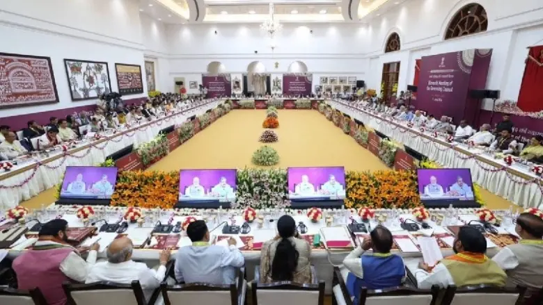 Delhi को नंबर वन बनाने का विजन, सीएम रेखा गुप्ता ने नीति आयोग की बैठक में पेश किया ‘विकसित भारत@2047’ प्लान