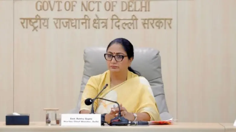 Delhi में बिजली कंपनियों के 38,500 करोड़ रुपये के हिसाब की होगी जांच, सरकार ने CAG ऑडिट के दिए आदेश