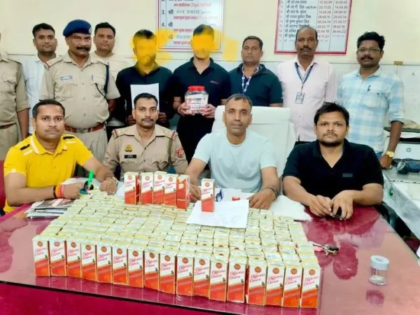 Lucknow जंक्शन पर शराब की बड़ी खेप जब्त, बिहार भेजी जा रही थी शराब, 2 तस्कर गिरफ्तार